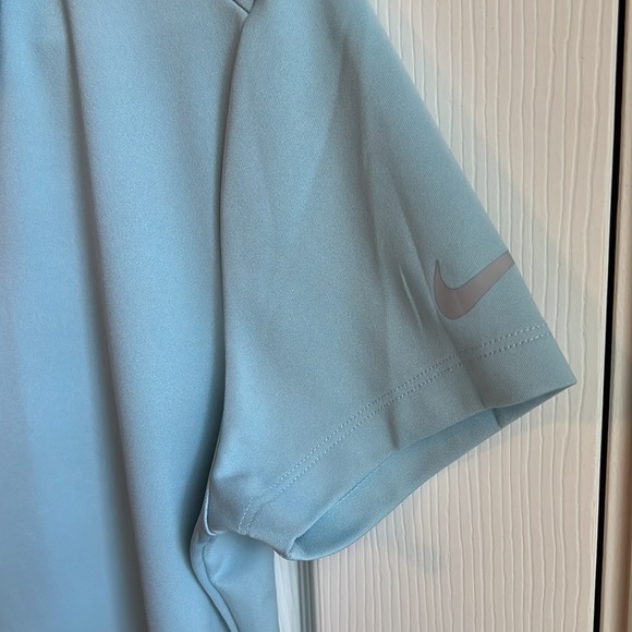 Nike Dri-fit Golf shirt - Picture 4 of 6